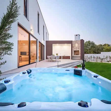 Vila Five K By Interhome *