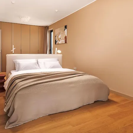 Five K By Interhome *